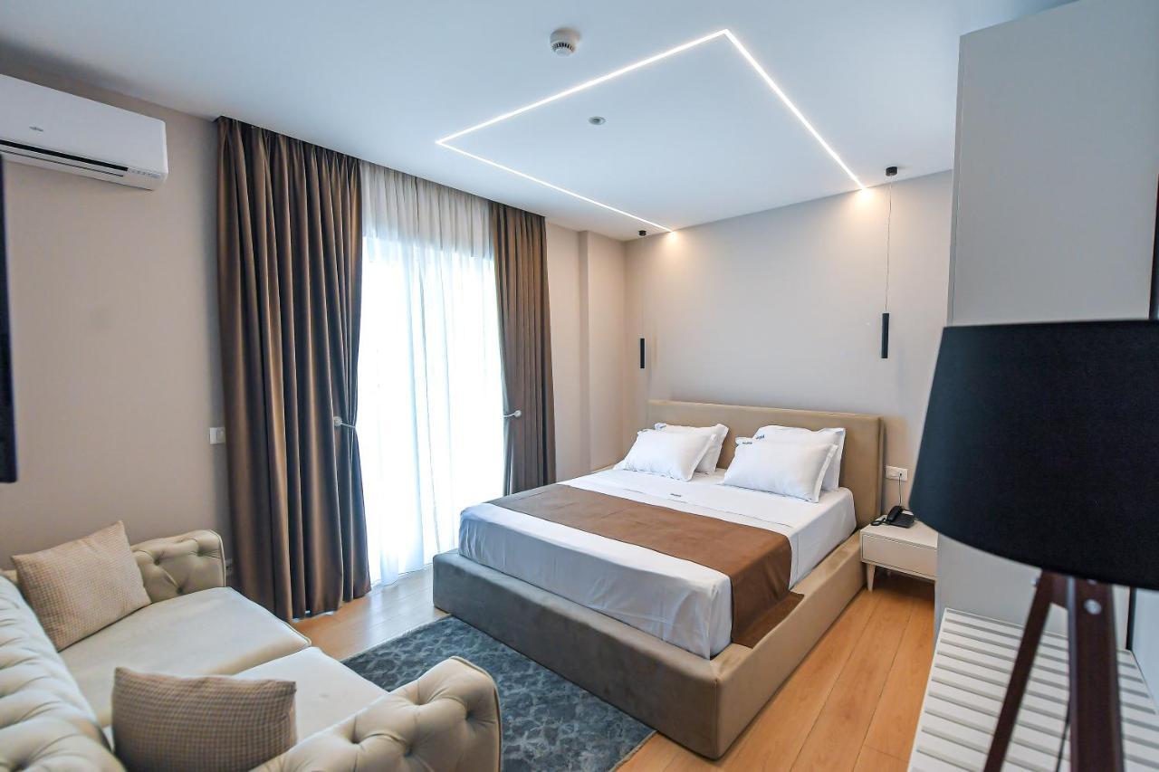 Orik Hotel Wlora Zewnętrze zdjęcie